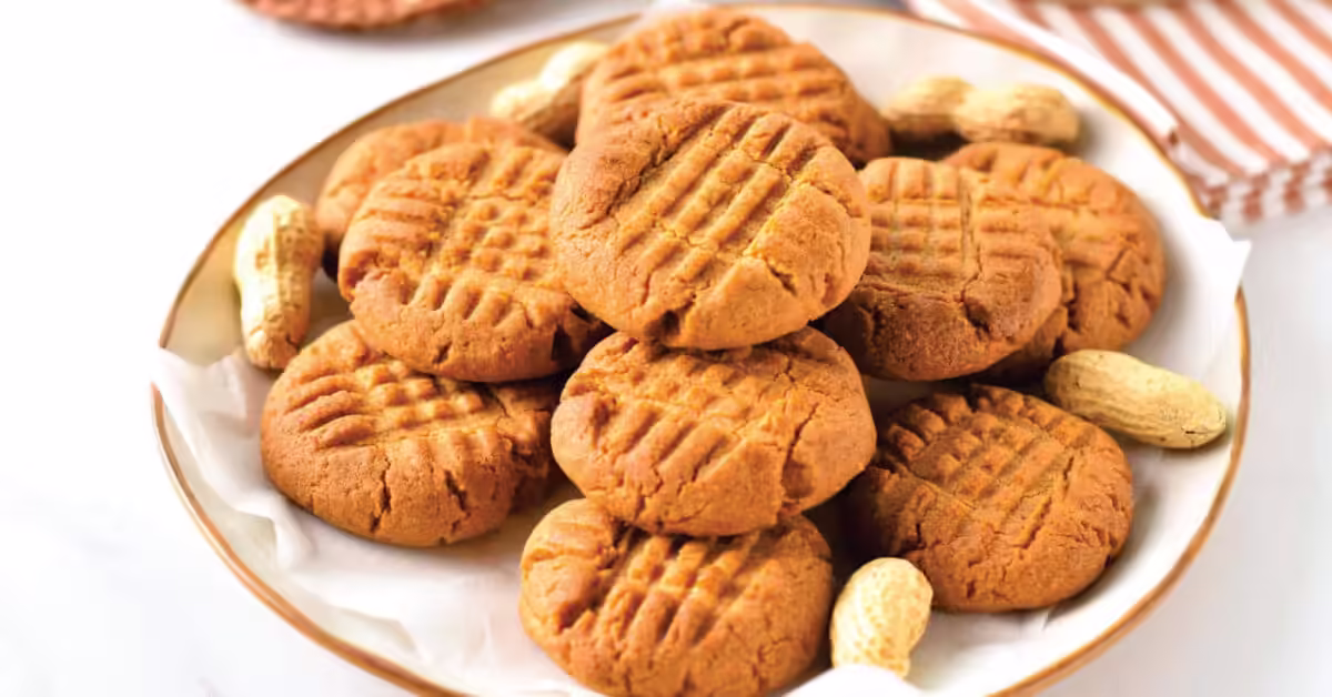 Read more about the article Indulgent 3-Ingredient Keto Peanut Butter Cookies: A Simple and Delicious Treat